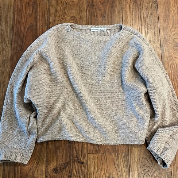 Abercrombie & Fitch Sweaters - Abercrombie & Fitch S/M NWT